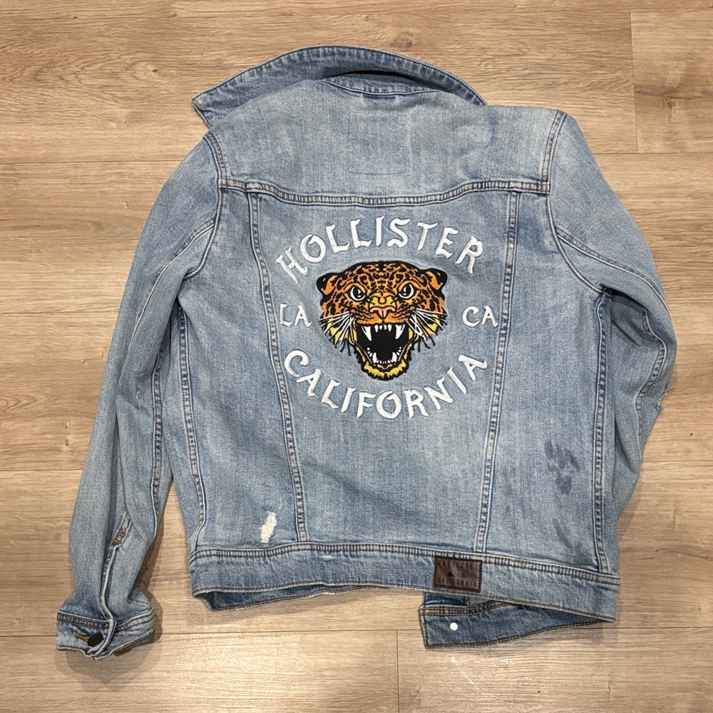 Hollister Light Blue Denim Jacket with Tiger Design